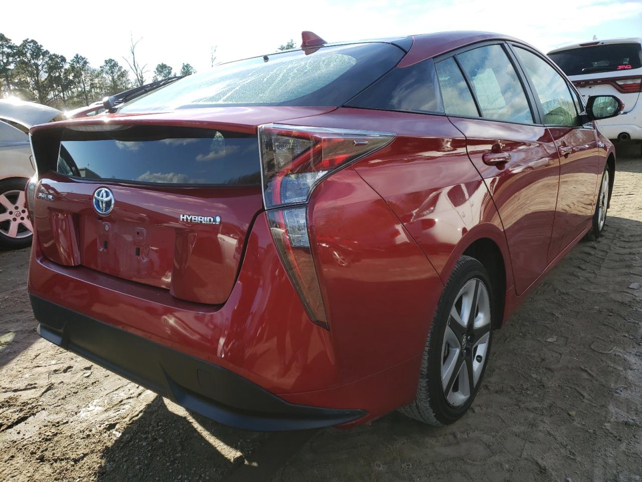 Photo 4 from auction – 2016 TOYOTA PRIUS with VIN JTDKARFU2G3522464