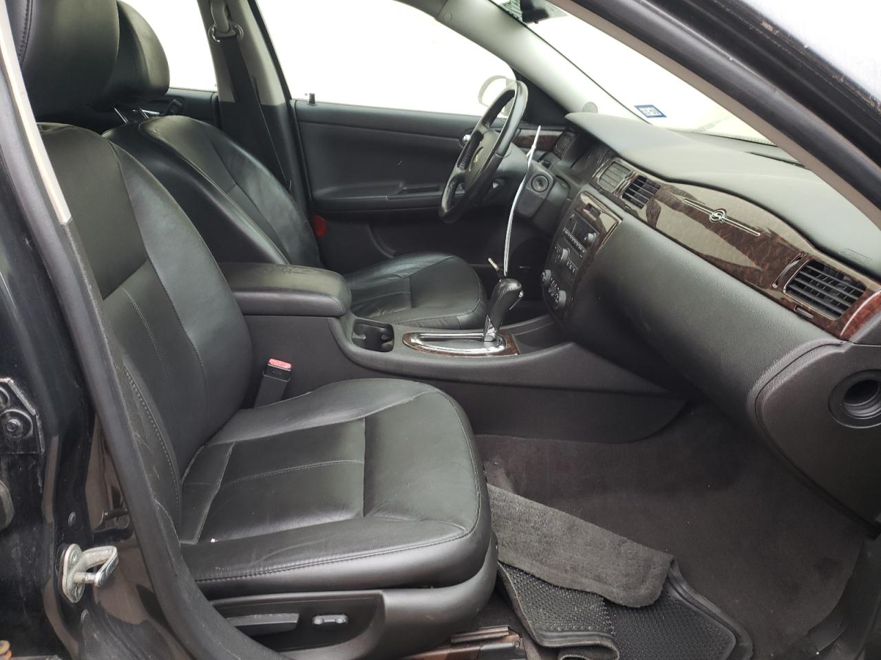 Photo 5 from auction – 2013 CHEVROLET IMPALA LTZ with VIN 2G1WC5E35D1245784