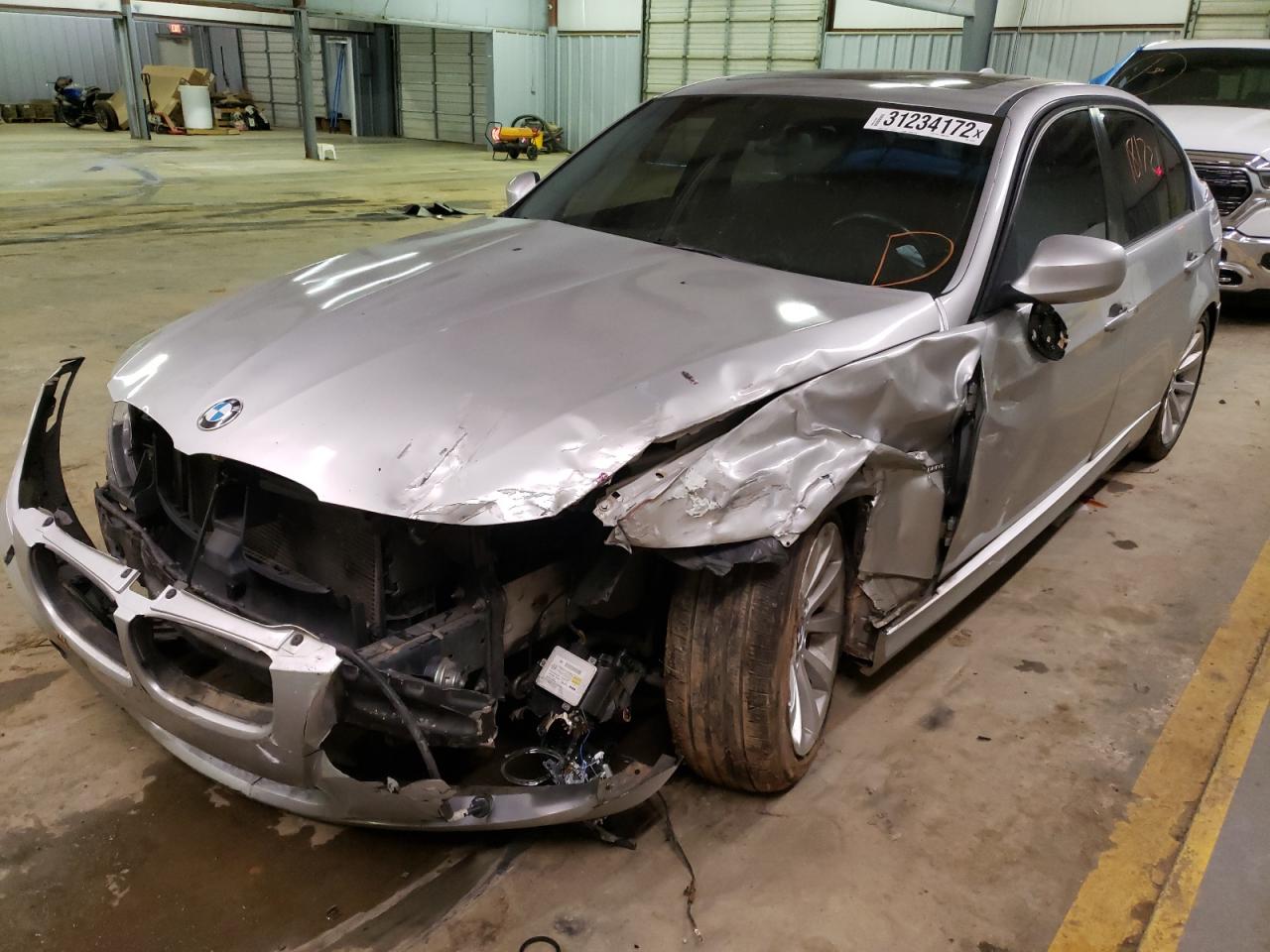 Photo 9 from auction – 2010 BMW 328 XI with VIN WBAPK7C56AA462628