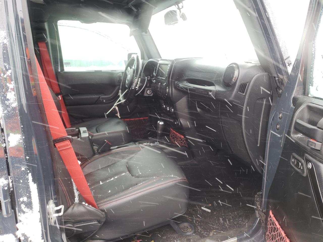 Photo 5 from auction – 2017 JEEP WRANGLER U with VIN 1C4BJWFG2HL712954