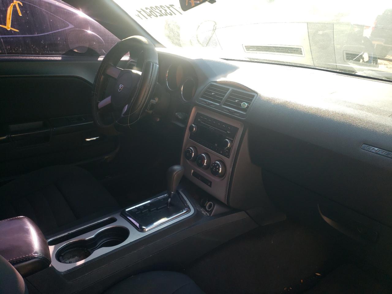 Photo 9 from auction – 2010 DODGE CHALLENGER with VIN 2B3CJ4DV5AH248637