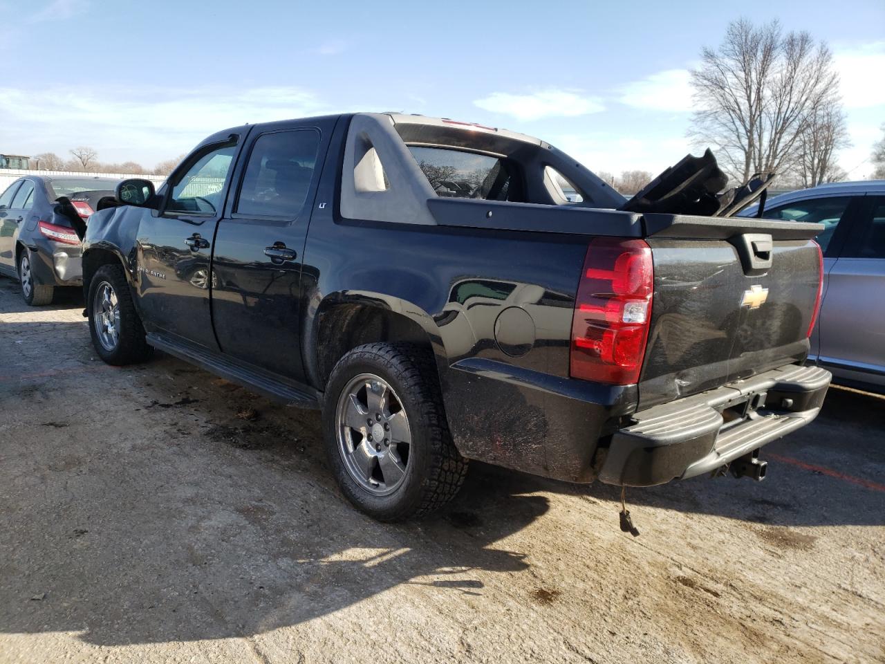 Photo 3 from auction – 2007 CHEVROLET AVALANCHE with VIN 3GNFK12327G135012