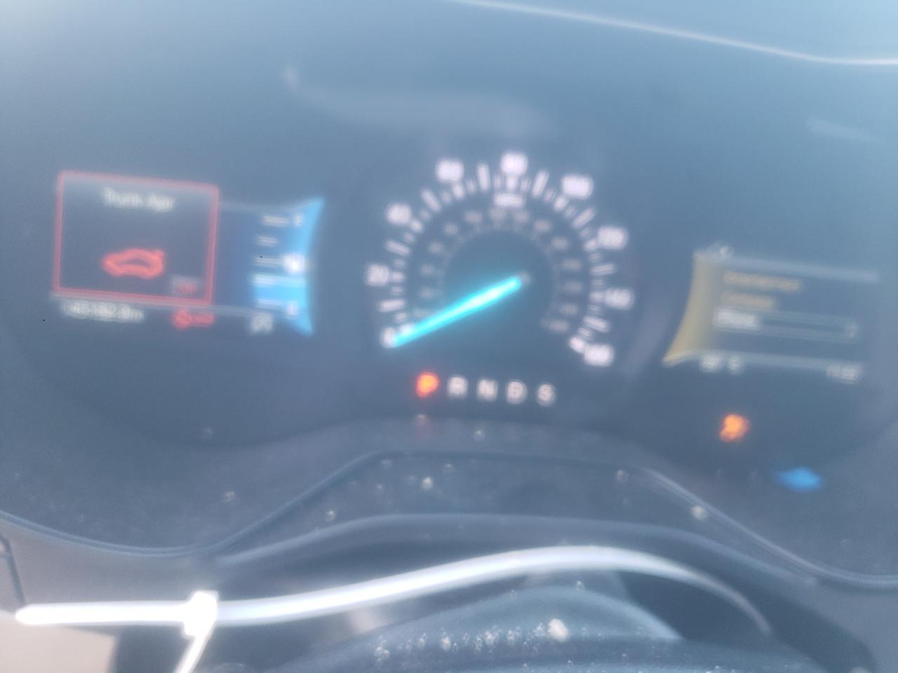 Photo 8 from auction – 2019 FORD FUSION SE with VIN 3FA6P0HD5KR213550