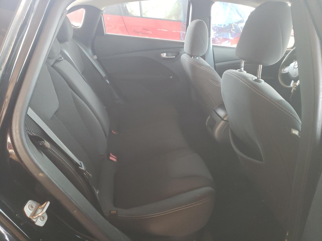 Photo 6 from auction – 2015 DODGE DART SXT with VIN 1C3CDFBB2FD364395