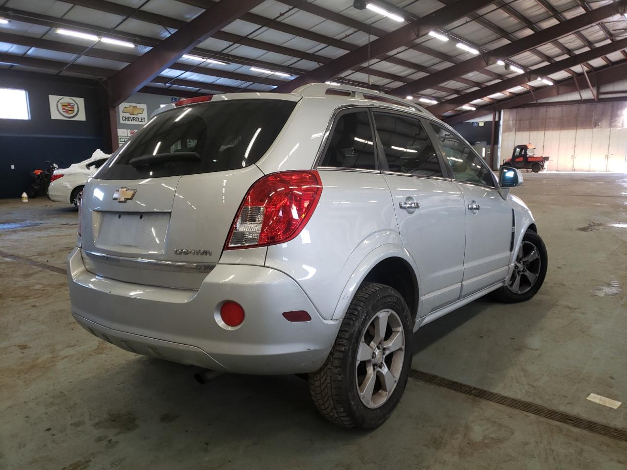 Photo 4 from auction – 2014 CHEVROLET CAPTIVA LT with VIN 3GNAL3EK6ES620740