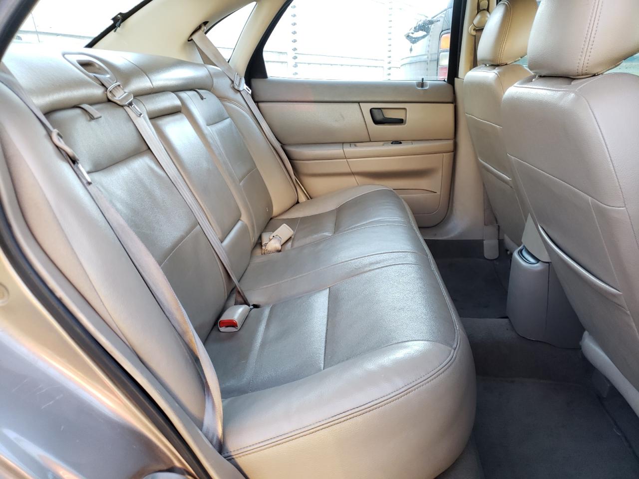 Photo 6 from auction – 2003 FORD TAURUS SES with VIN 1FAFP55S03A259685