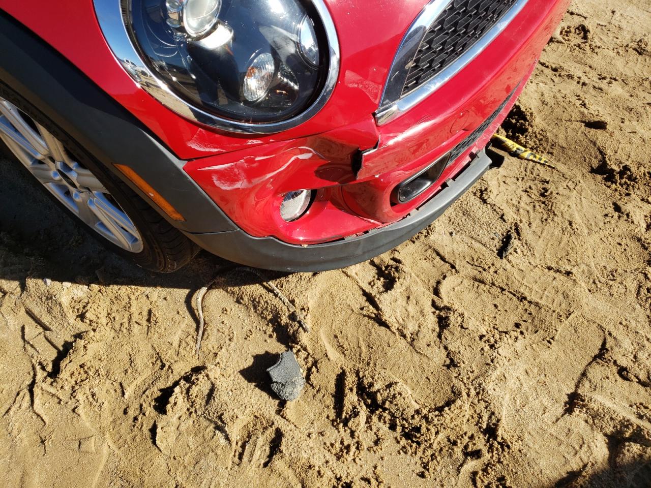 Photo 9 from auction – 2014 MINI COOPER ROA with VIN WMWSY3C59ET594696