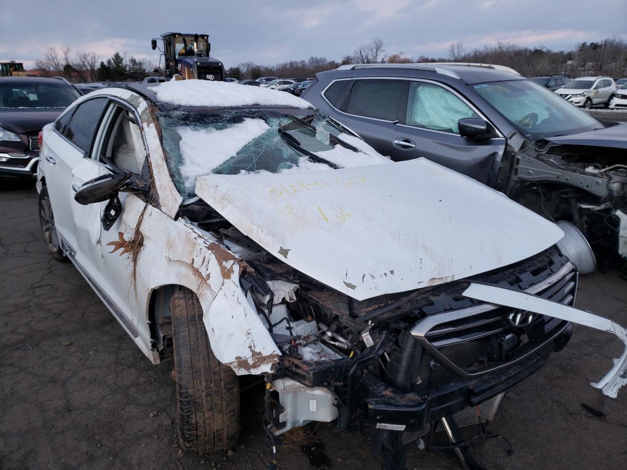 Photo 9 from auction – 2016 HYUNDAI SONATA SPO with VIN 5NPE34AF6GH356389