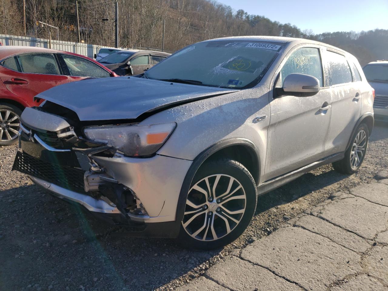 Photo 2 from auction – 2019 MITSUBISHI OUTLANDER with VIN JA4AR3AU5KU004998