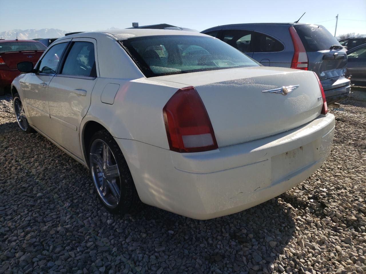 Photo 3 from auction – 2005 CHRYSLER 300 with VIN 2C3JA43R85H630973