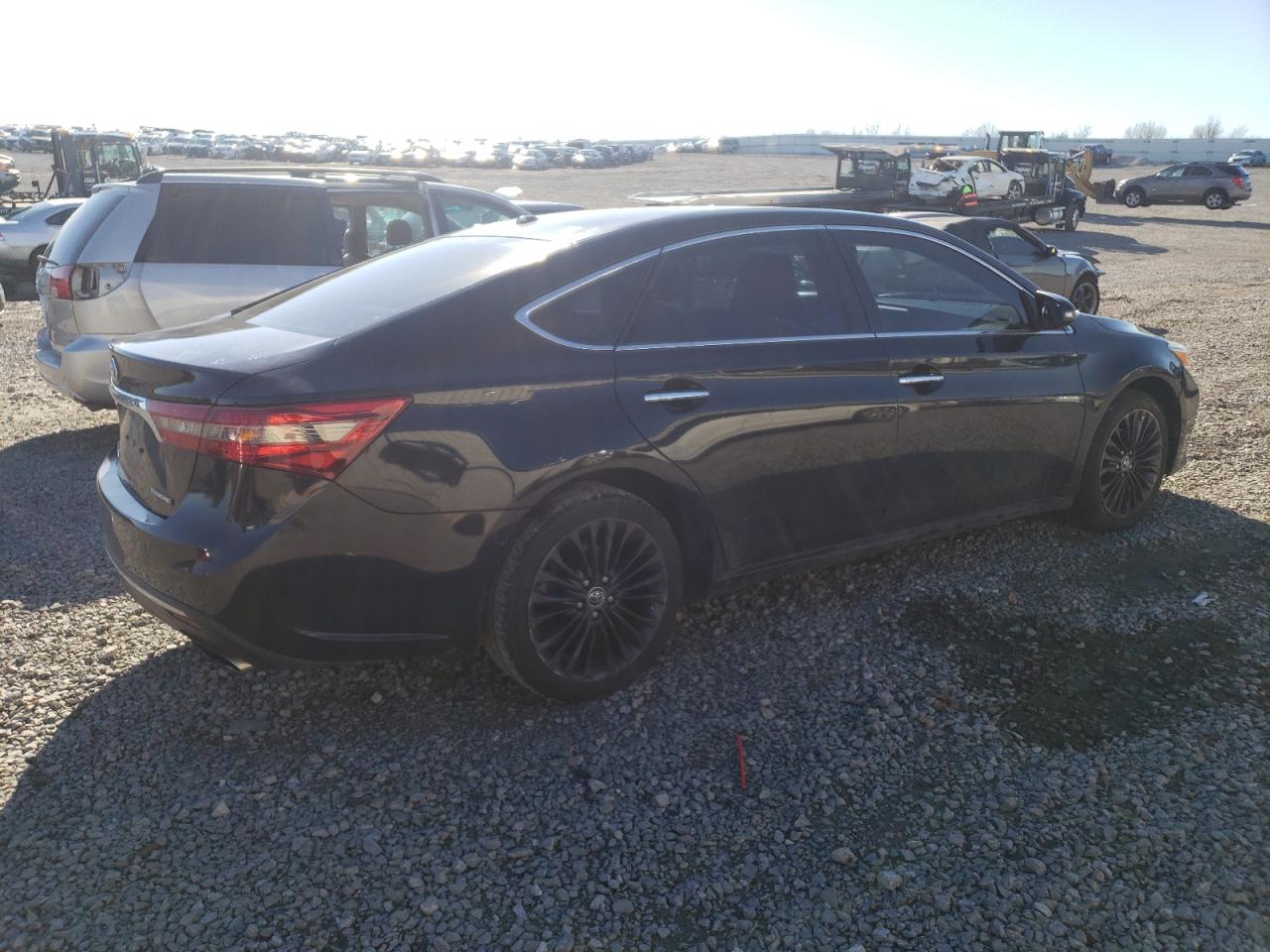 Photo 4 from auction – 2016 TOYOTA AVALON XLE with VIN 4T1BK1EB7GU200827