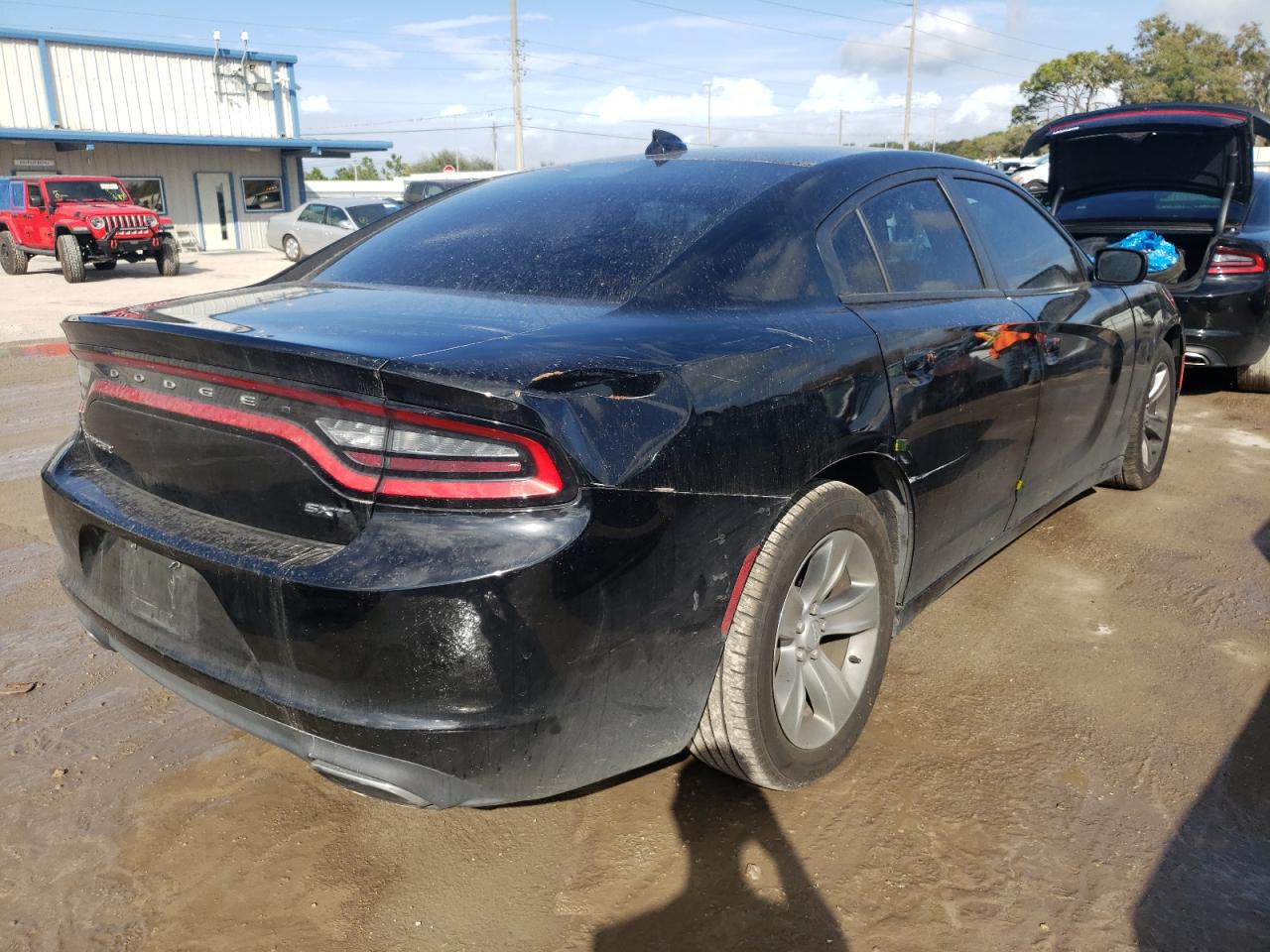 Photo 4 from auction – 2017 DODGE CHARGER SX with VIN 2C3CDXHG2HH520434