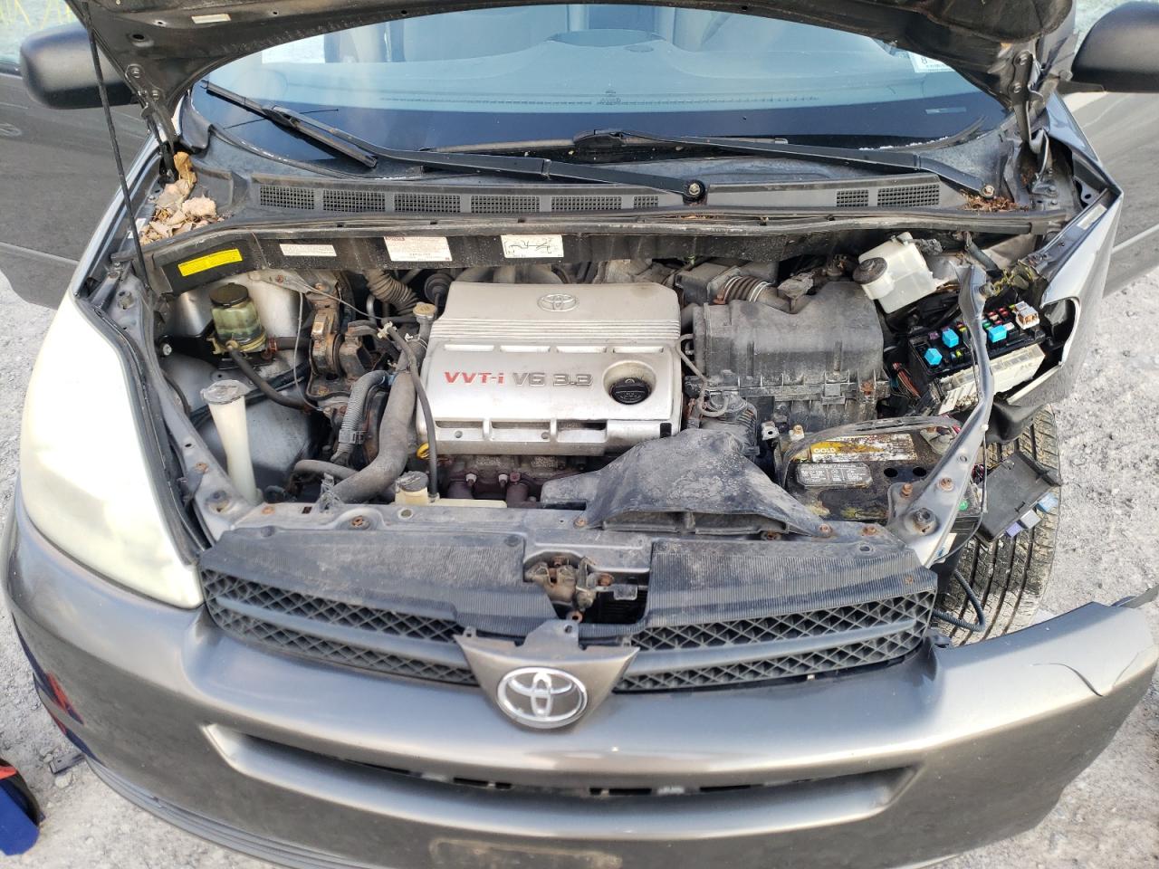 Photo 7 from auction – 2004 TOYOTA SIENNA LE with VIN 5TDBA23C34S027221