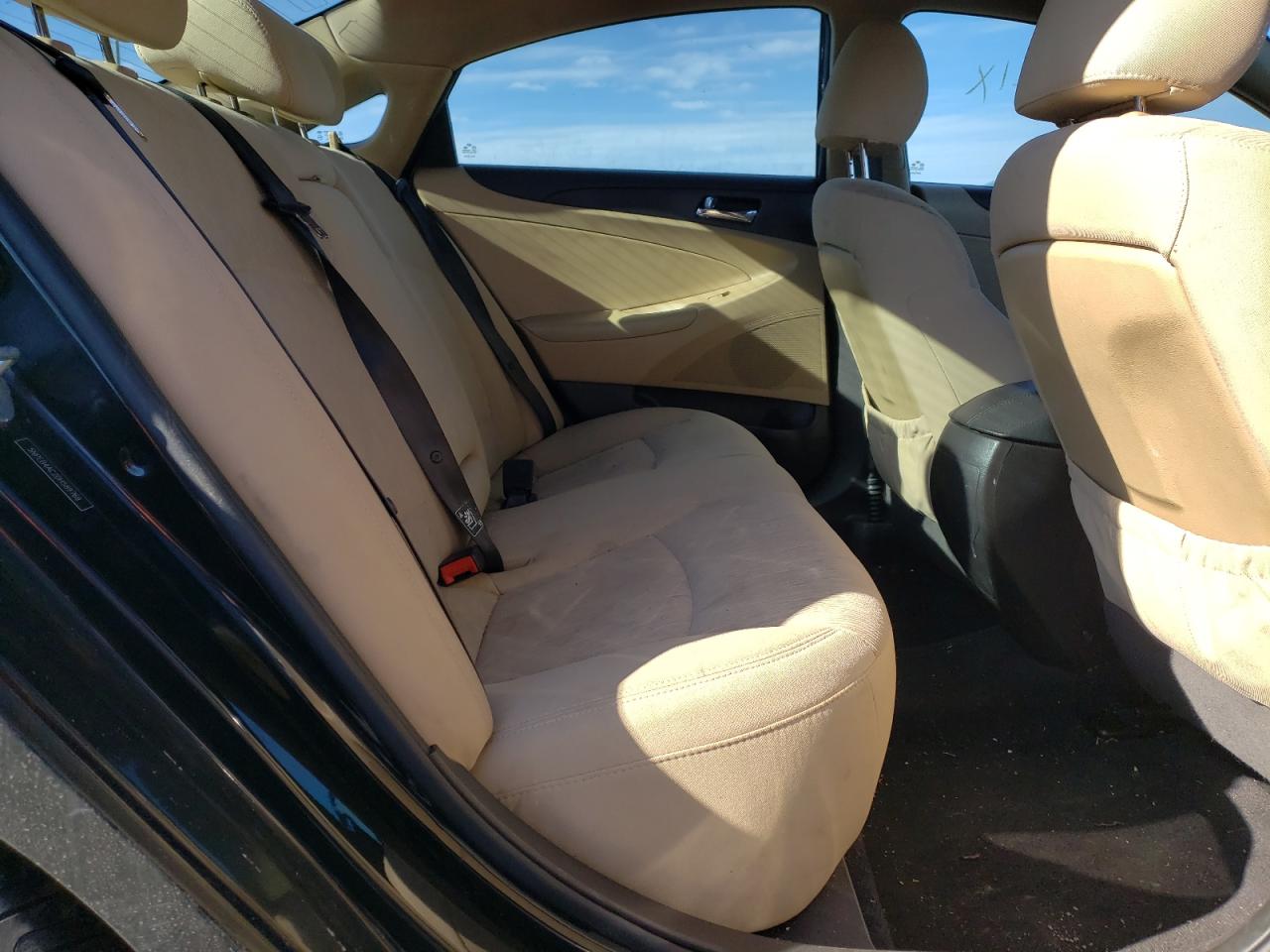 Photo 6 from auction – 2013 HYUNDAI SONATA GLS with VIN 5NPEB4AC2DH589769