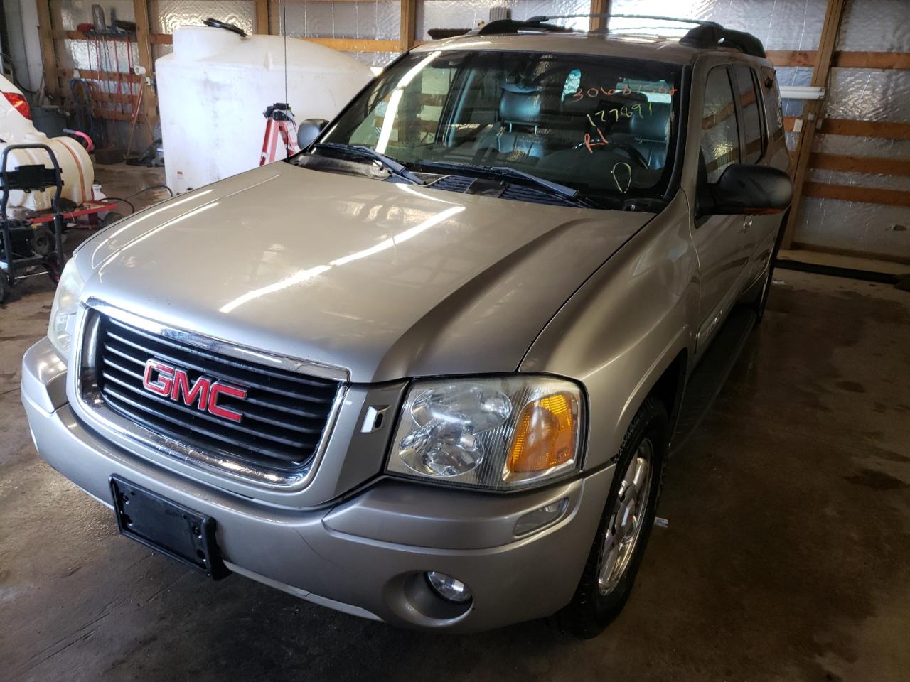 Photo 2 from auction – 2003 GMC ENVOY XL with VIN 1GKET16S936177891