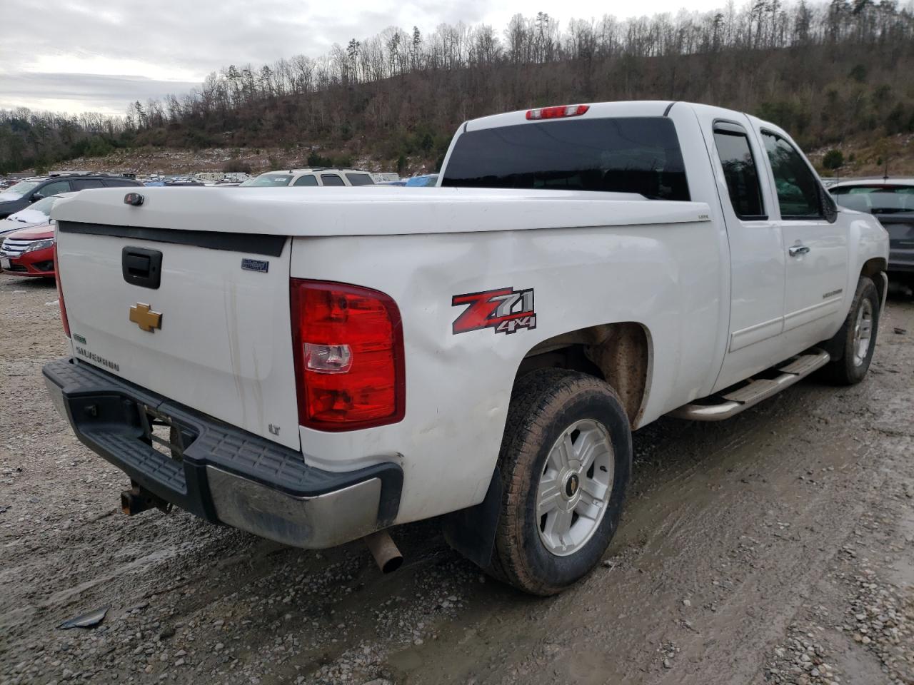 Photo 4 from auction – 2012 CHEVROLET SILVERADO with VIN 1GCRKSE76CZ125216