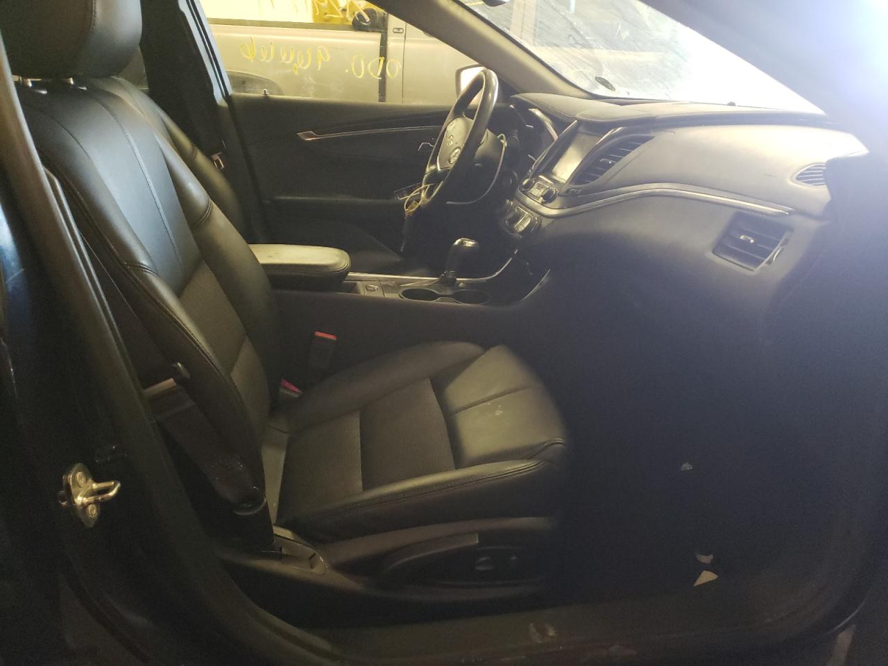 Photo 5 from auction – 2017 CHEVROLET IMPALA LT with VIN 2G1105S34H9130799