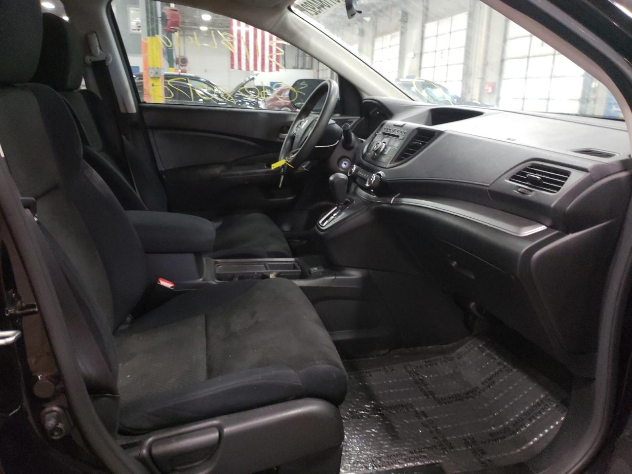 Photo 5 from auction – 2015 HONDA CR-V LX with VIN 5J6RM4H32FL004070