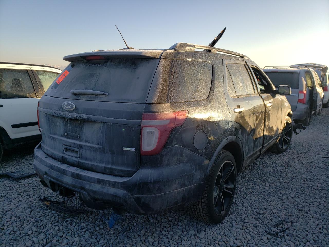 Photo 4 from auction – 2014 FORD EXPLORER S with VIN 1FM5K8GT2EGA89904