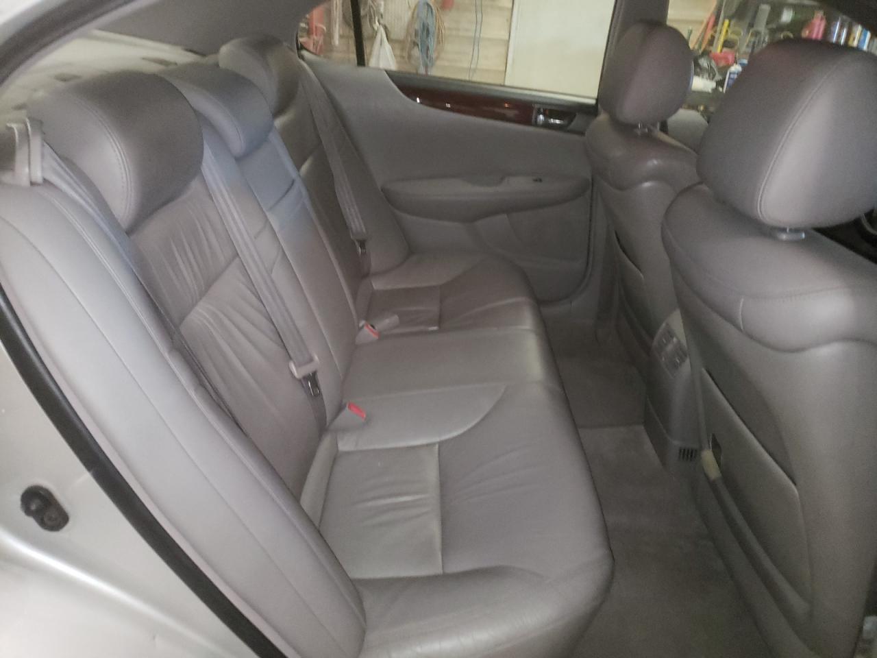 Photo 6 from auction – 2004 LEXUS ES 330 with VIN JTHBA30G045037769