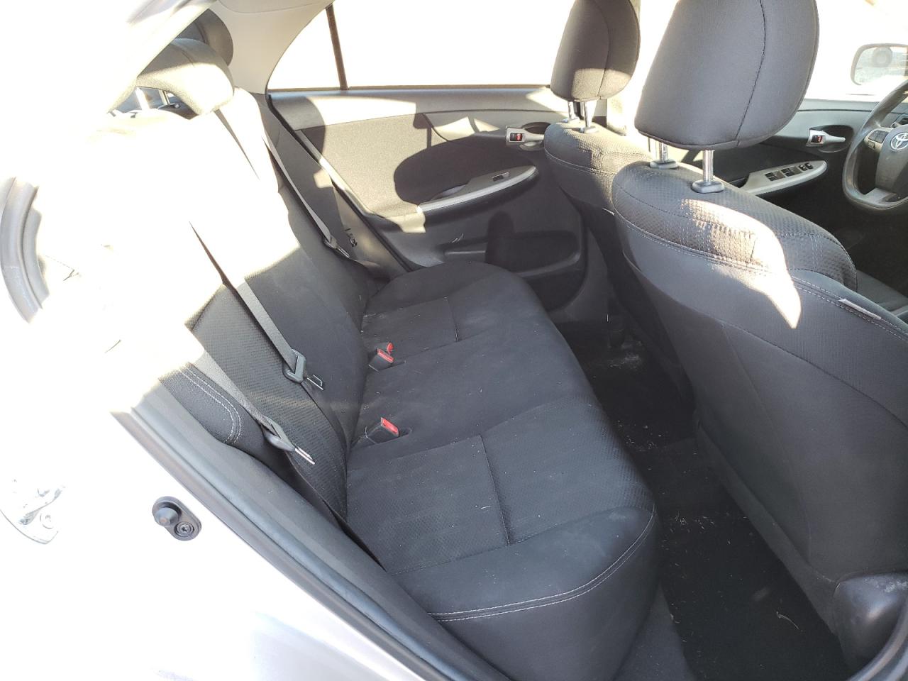 Photo 6 from auction – 2012 TOYOTA COROLLA BA with VIN 2T1BU4EE4CC859384