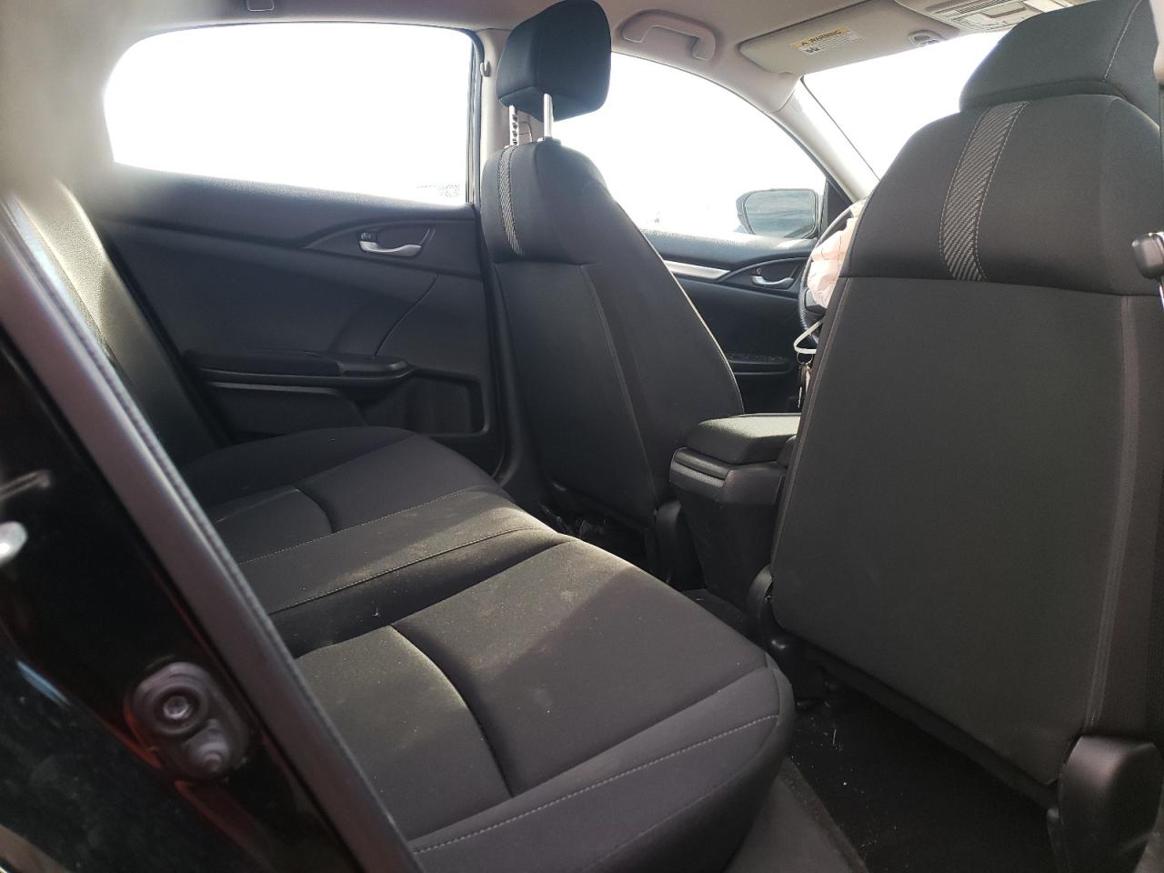 Photo 6 from auction – 2018 HONDA CIVIC LX with VIN 2HGFC2E59JH566321