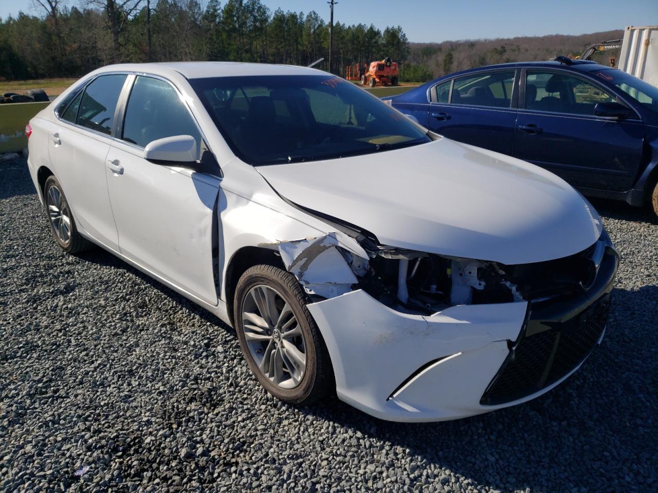 TOYOTA CAMRY LE 2016 with VIN 4T1BF1FK1GU521345 - Photo from auction