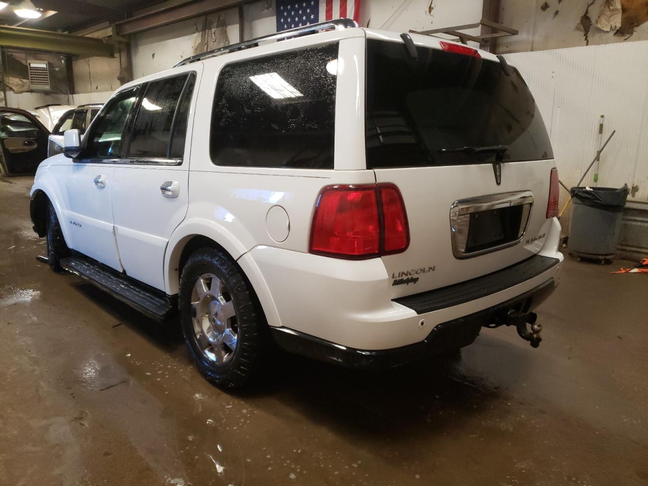 Photo 3 from auction – 2006 LINCOLN NAVIGATOR with VIN 5LMFU28506LJ24568