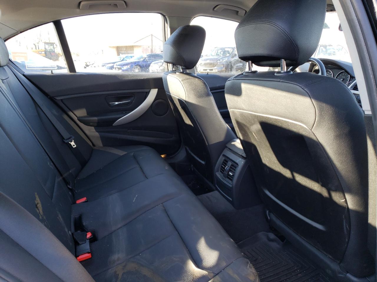 Photo 6 from auction – 2013 BMW 320 I XDRI with VIN WBA3C3C50DF982058
