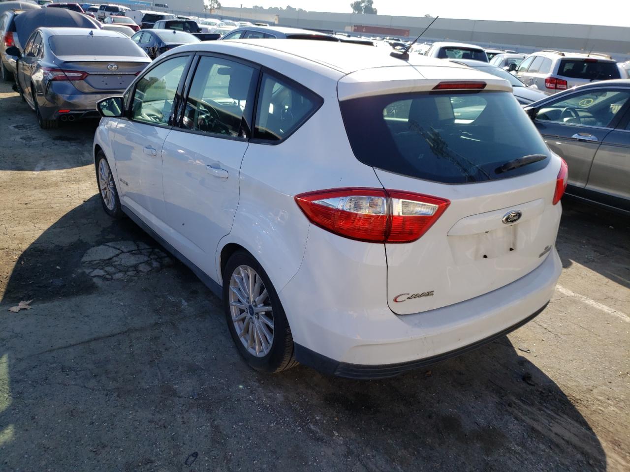 Photo 3 from auction – 2013 FORD C-MAX SE with VIN 1FADP5AU7DL504650