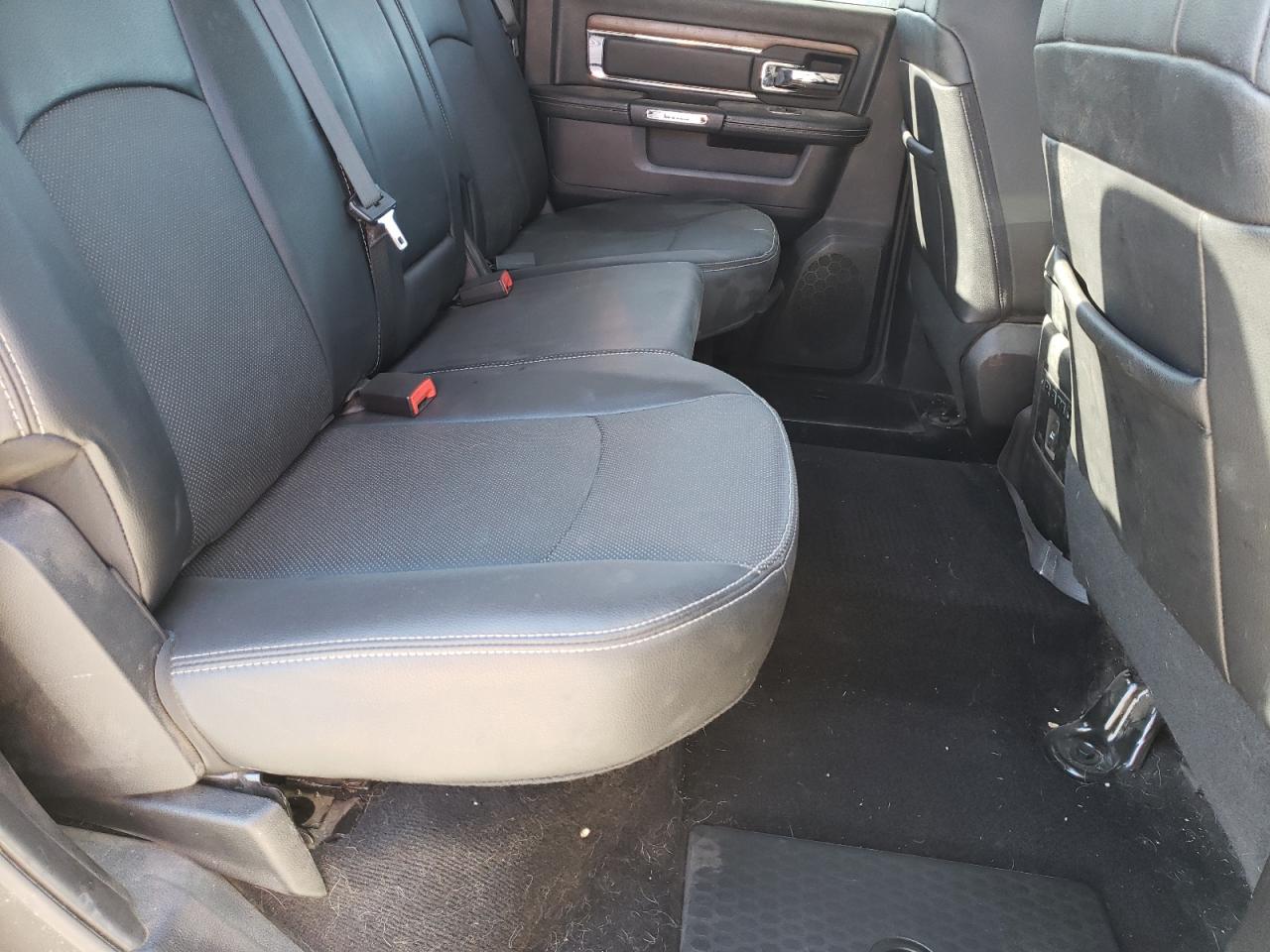 Photo 6 from auction – 2016 RAM 1500 LARAM with VIN 1C6RR7NTXGS250196