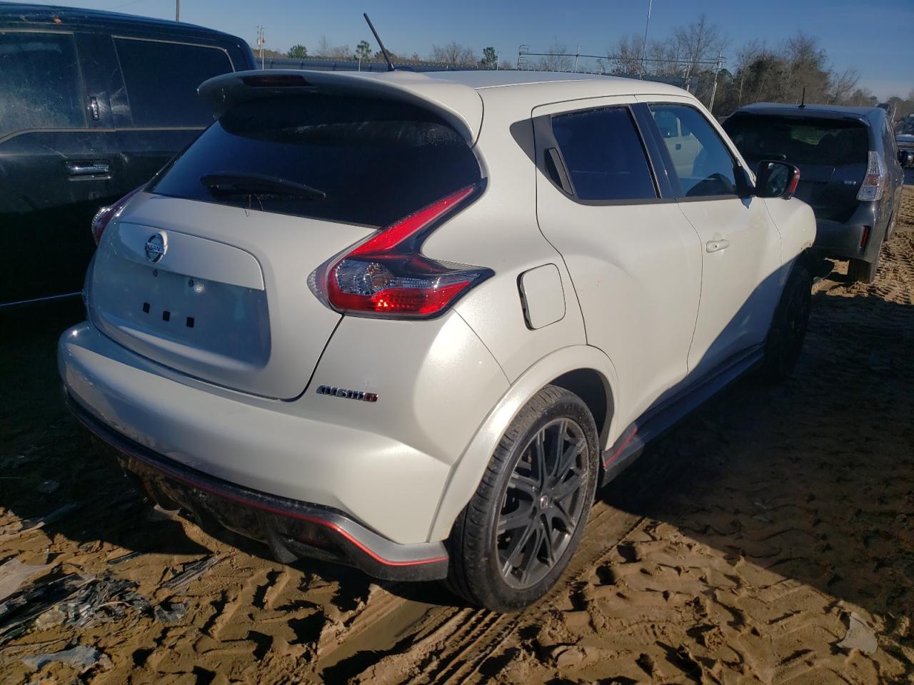 Photo 4 from auction – 2015 NISSAN JUKE S with VIN JN8AF5MV7FT565301