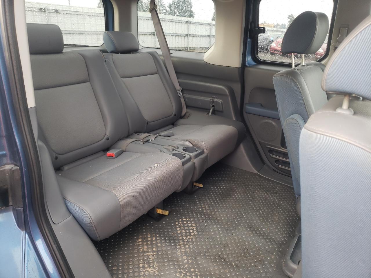 Photo 6 from auction – 2006 HONDA ELEMENT EX with VIN 5J6YH28706L009128