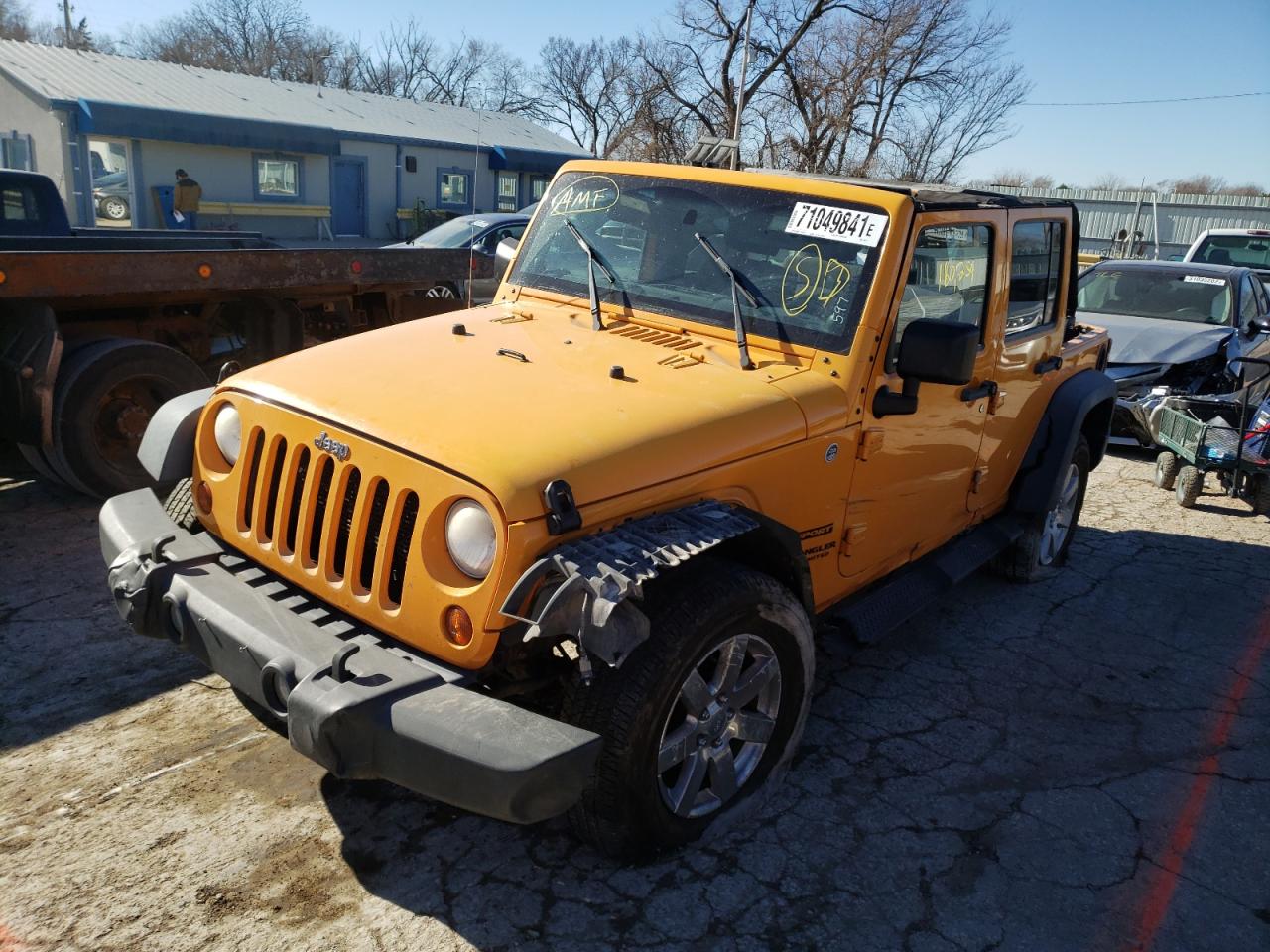 Photo 2 from auction – 2012 JEEP WRANGLER U with VIN 1C4BJWDG1CL129741