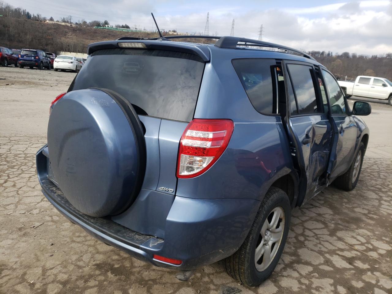 Photo 4 from auction – 2010 TOYOTA RAV4 with VIN 2T3BF4DV0AW077033