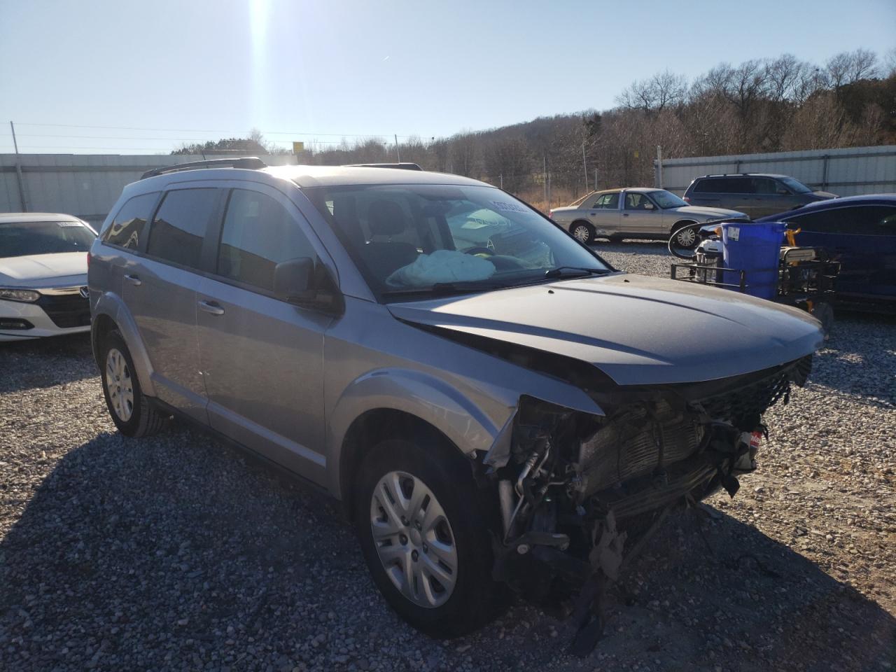 DODGE JOURNEY SE 2016 with VIN 3C4PDCAB2GT121436 - Photo from auction