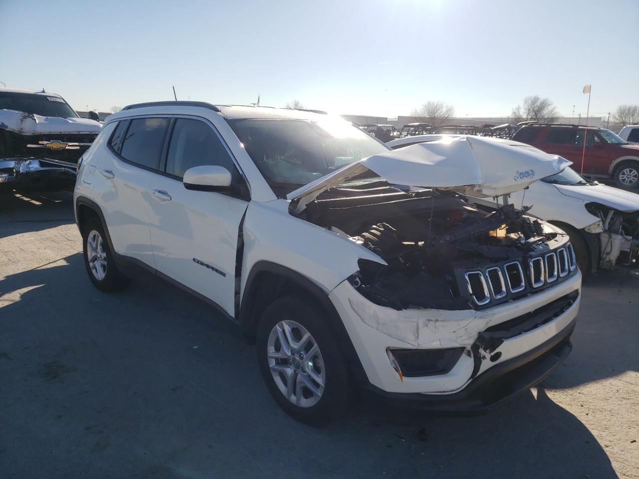 JEEP COMPASS SP 2020 with VIN 3C4NJCAB2LT257835 - Photo from auction