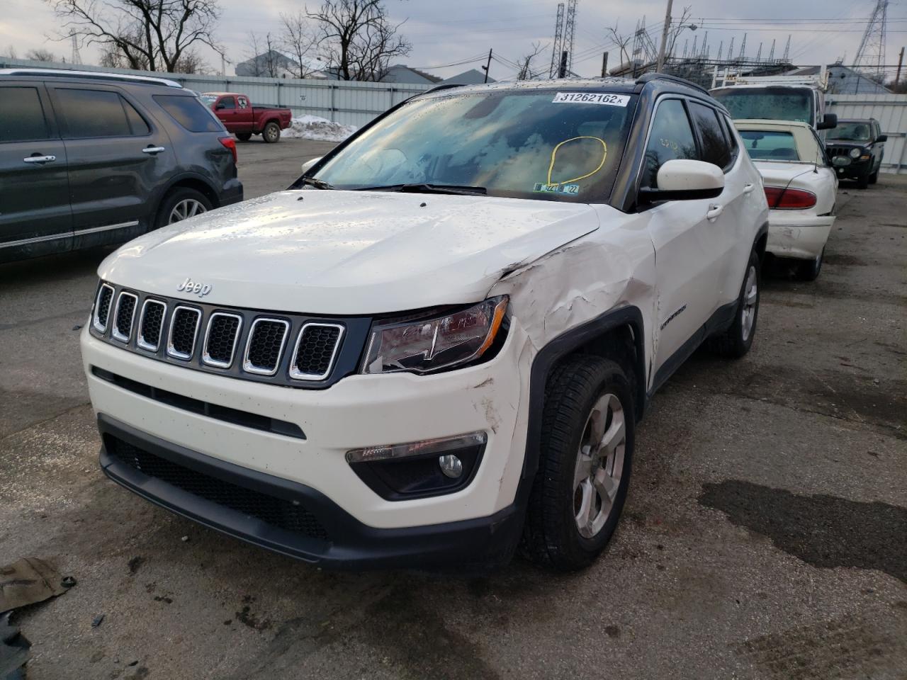 Photo 2 from auction – 2019 JEEP COMPASS LA with VIN 3C4NJDBB0KT839788