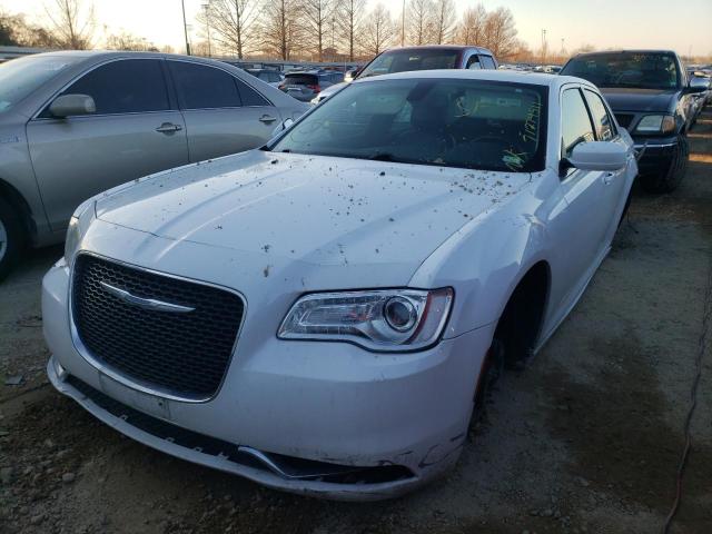 Photo 2 from auction – 2017 CHRYSLER 300 LIMITE with VIN 2C3CCAAG8HH603618