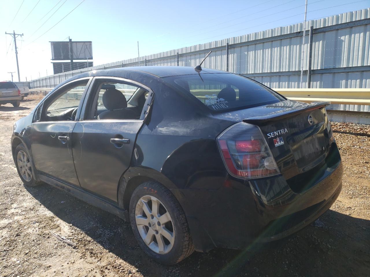 Photo 3 from auction – 2011 NISSAN SENTRA 2.0 with VIN 3N1AB6AP6BL621118