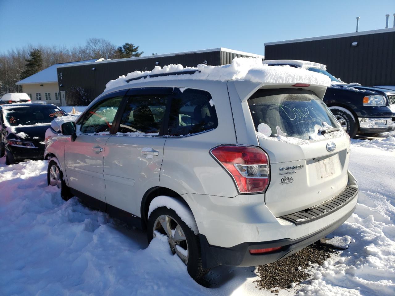 Photo 3 from auction – 2015 SUBARU FORESTER 2 with VIN JF2SJAHC5FH491977