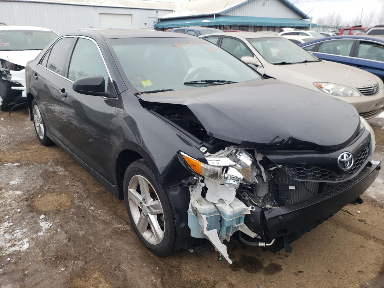 TOYOTA CAMRY L 2013 with VIN 4T1BF1FK2DU660234 - Photo from auction