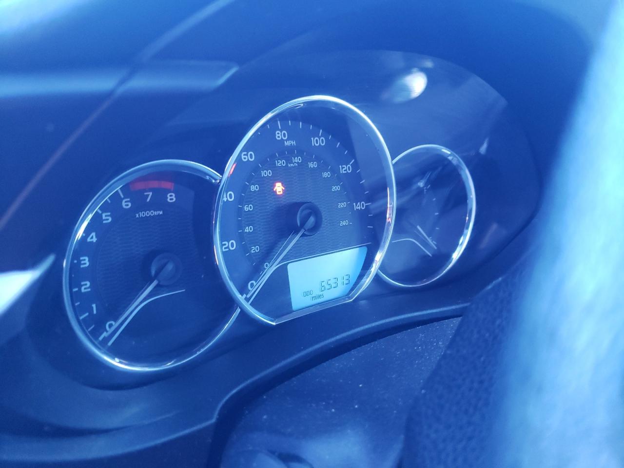 Photo 8 from auction – 2015 TOYOTA COROLLA L with VIN 5YFBURHE8FP340741