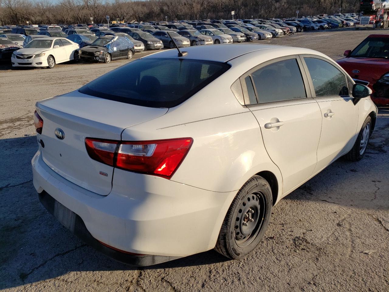 Photo 4 from auction – 2016 KIA RIO LX with VIN KNADM4A35G6684585
