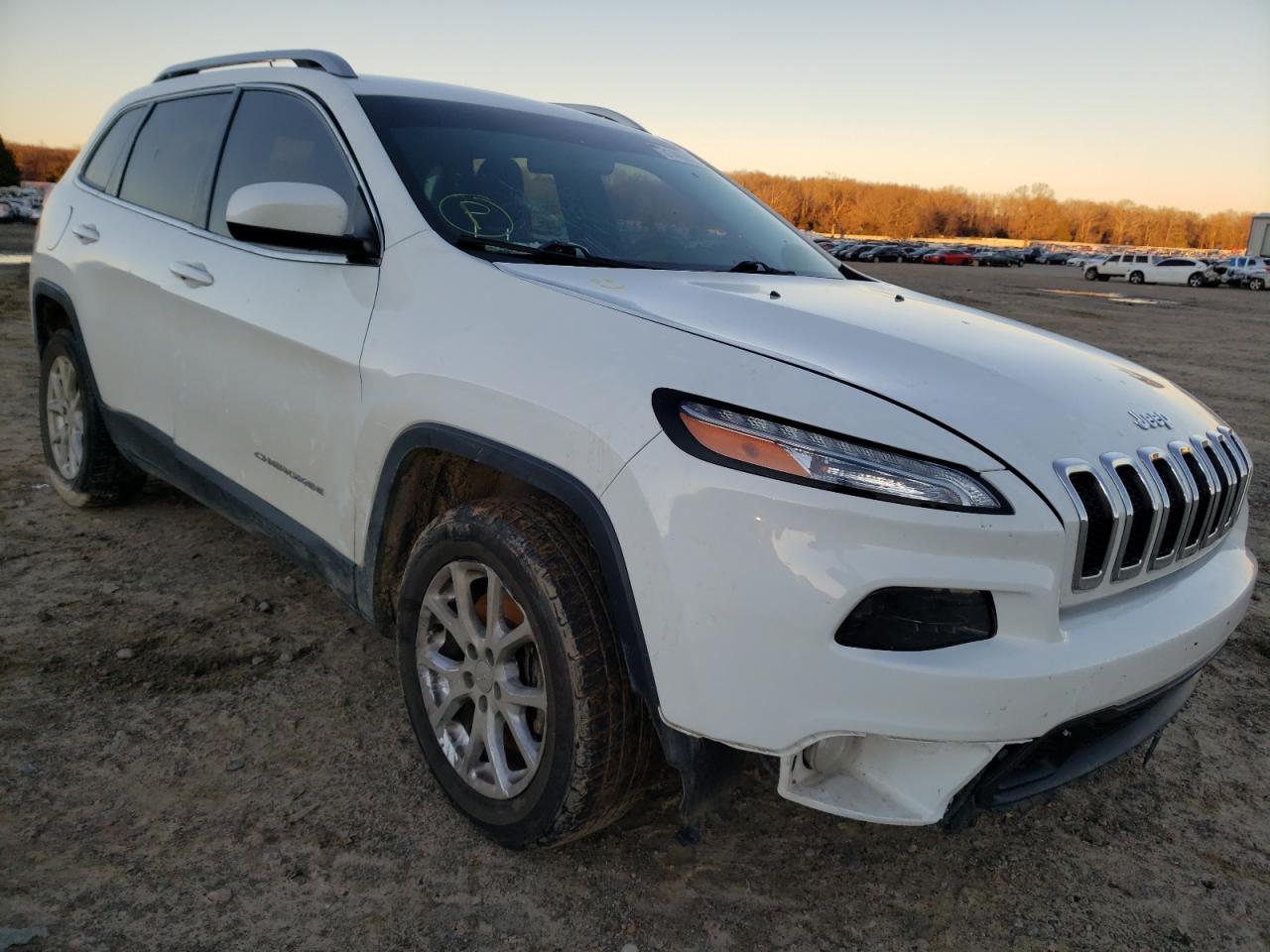 JEEP CHEROKEE L 2016 with VIN 1C4PJMCB9GW325768 - Photo from auction