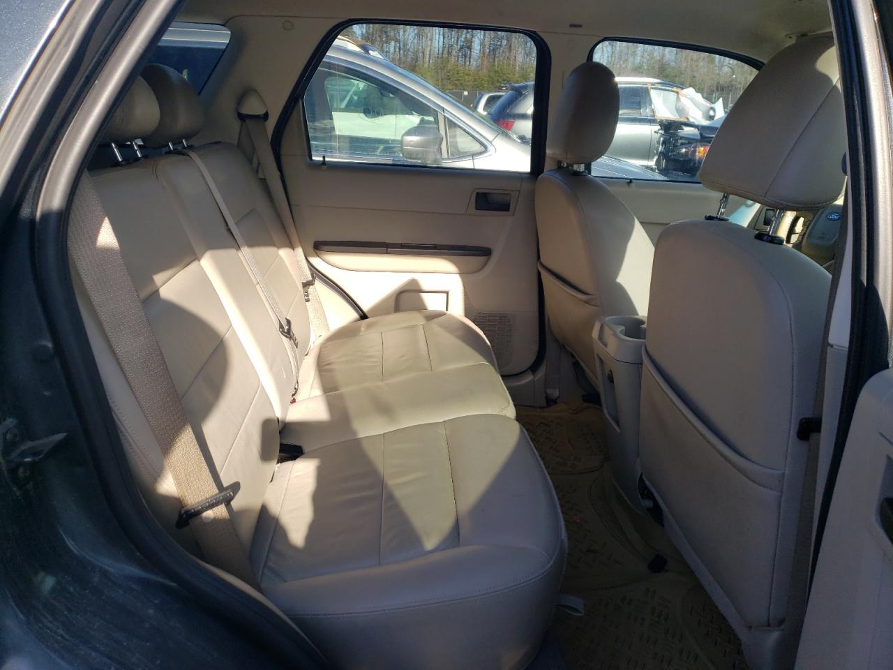 Photo 6 from auction – 2008 FORD ESCAPE HEV with VIN 1FMCU59H58KA29237