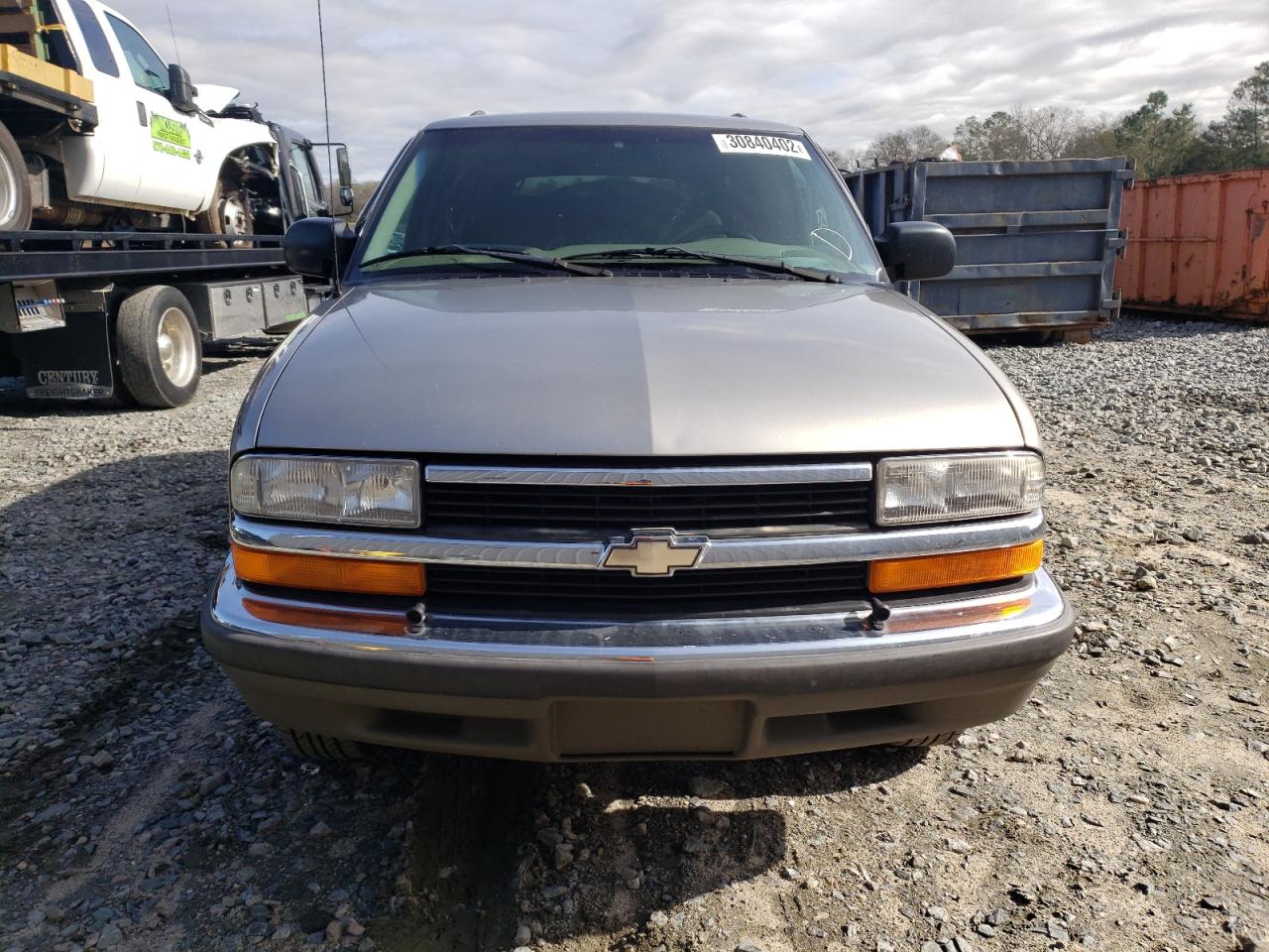 Photo 9 from auction – 1999 CHEVROLET BLAZER with VIN 1GNCS13W6X2248871