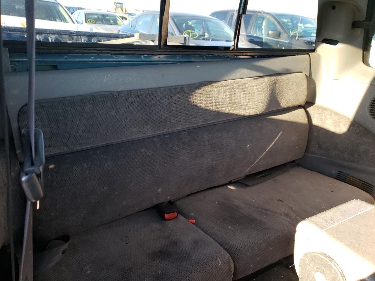 Photo 6 from auction – 2000 DODGE DAKOTA with VIN 1B7GL22NXYS654529