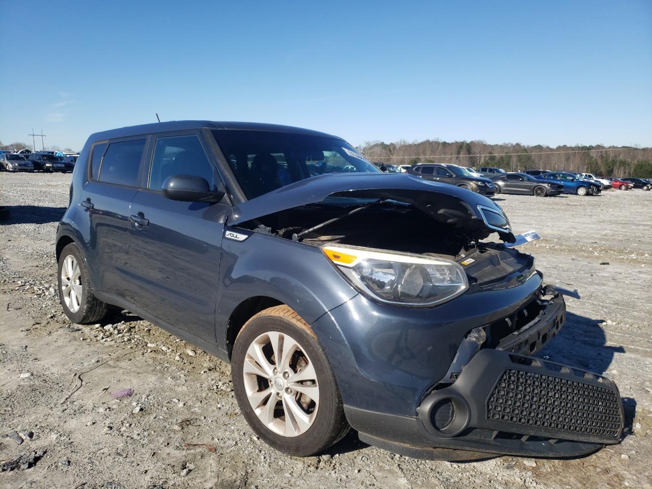 KIA SOUL + 2015 with VIN KNDJP3A57F7135276 - Photo from auction