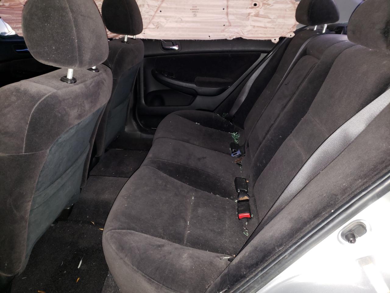 Photo 6 from auction – 2007 HONDA ACCORD SE with VIN JHMCM56357C002771